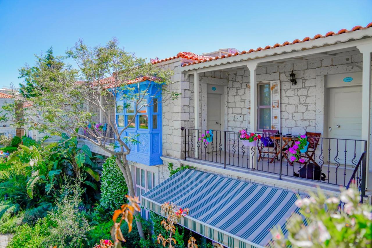Alacati Marina Palace Экстерьер фото