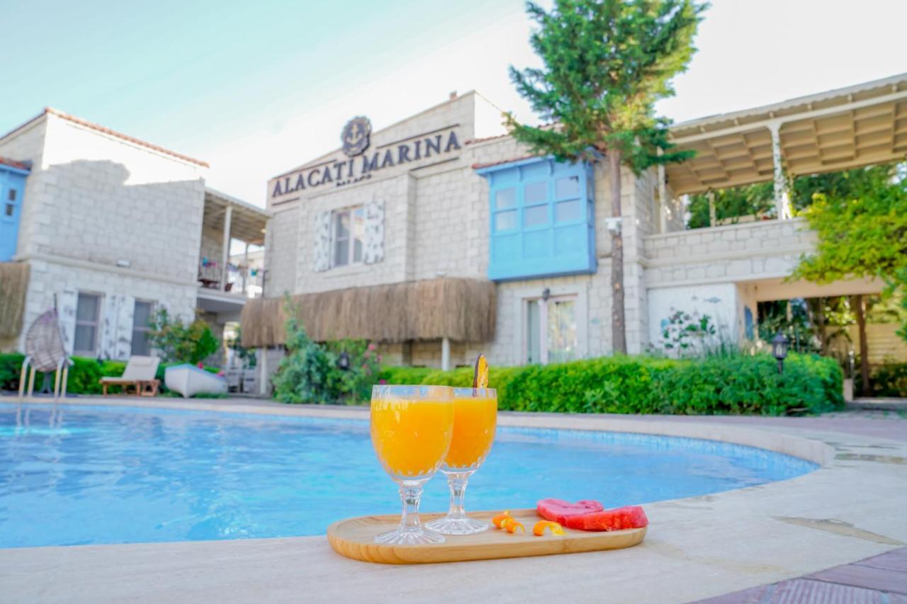 Alacati Marina Palace Экстерьер фото