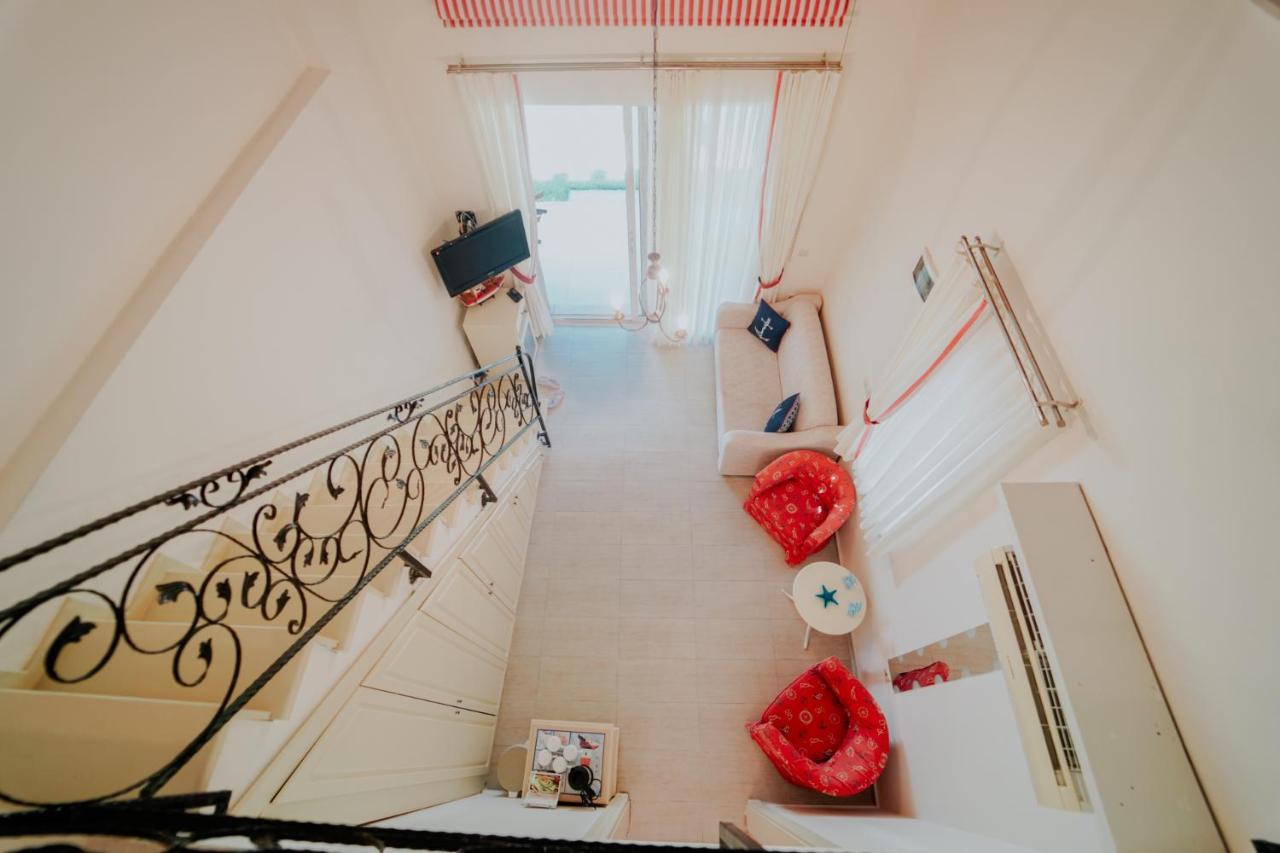 Alacati Marina Palace Экстерьер фото