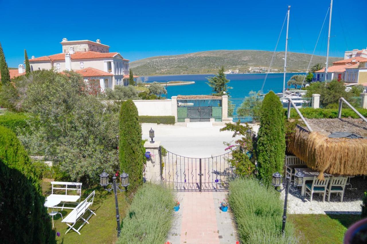 Alacati Marina Palace Экстерьер фото