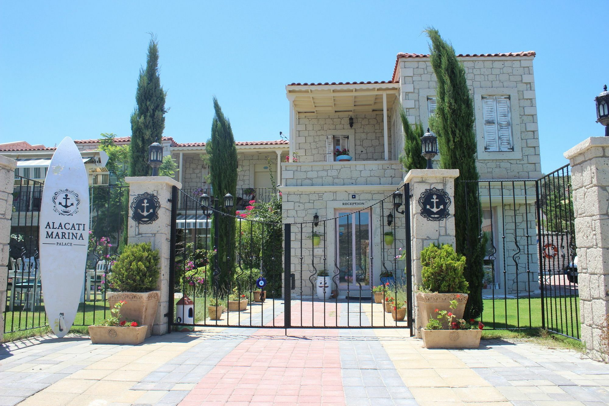 Alacati Marina Palace Экстерьер фото