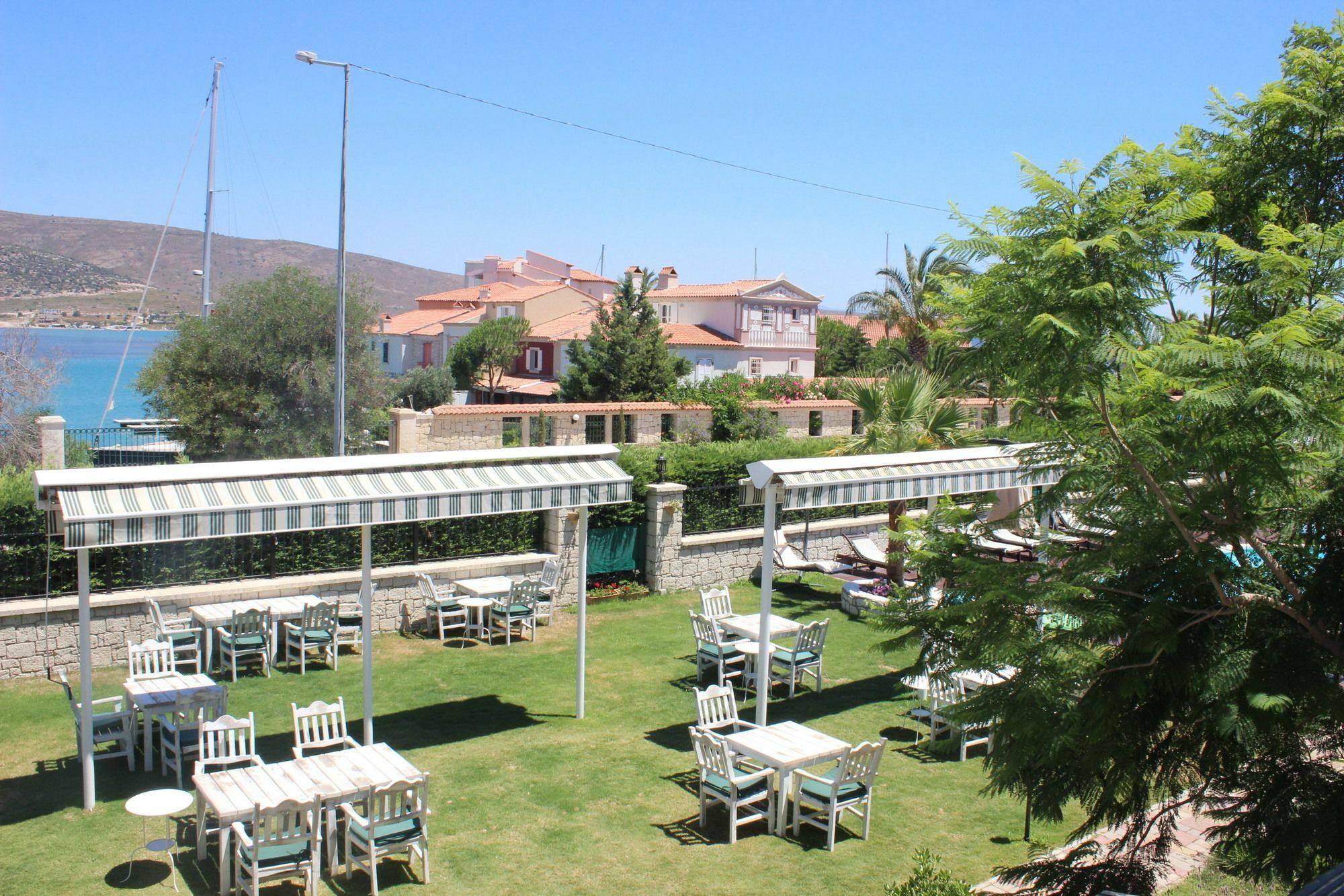 Alacati Marina Palace Экстерьер фото