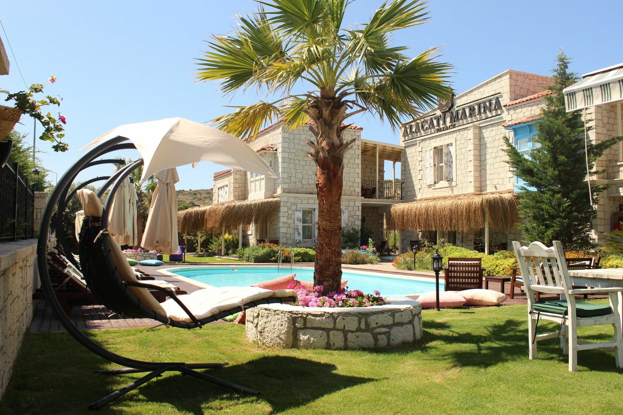 Alacati Marina Palace Экстерьер фото