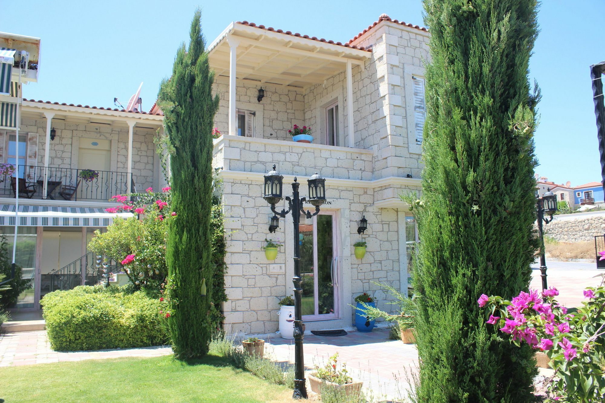 Alacati Marina Palace Экстерьер фото